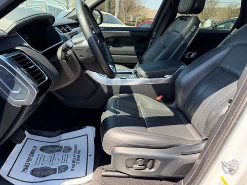 Used 2019 Land Rover Range Rover Sport HSE image 22