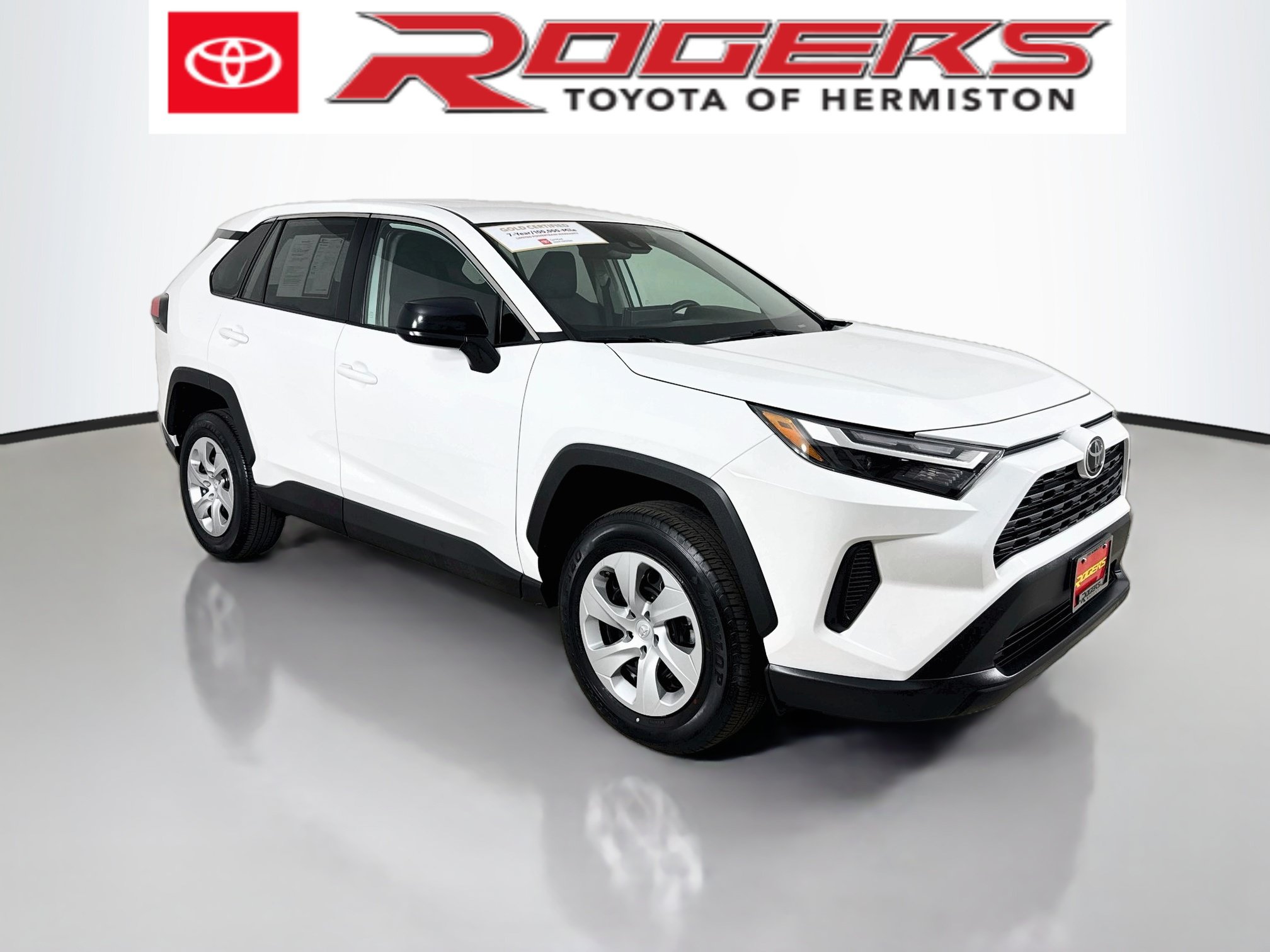 Certified 2025 Toyota RAV4 LE AWD/4WD image 1