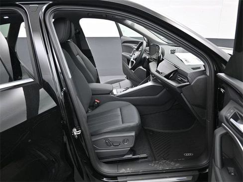 New 2025 Audi Q5 Premium Plus image 14