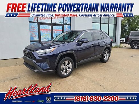 Used 2025 Toyota RAV4 XLE w/ Convenience Package AWD/4WD image 1