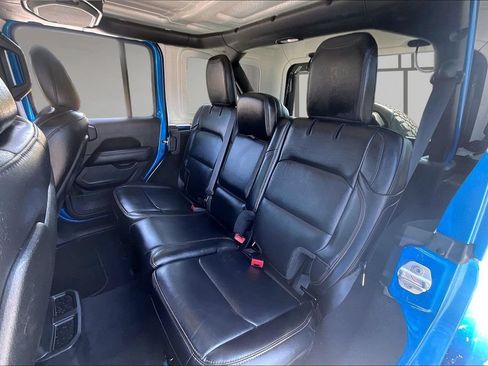Used 2023 Jeep Wrangler Unlimited Rubicon 392 w/ Trailer Tow Package AWD/4WD image 21