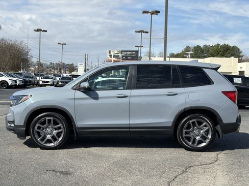 Used 2022 Honda Passport EX-L image 2