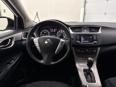 Used 2015 Nissan Sentra SV image 14