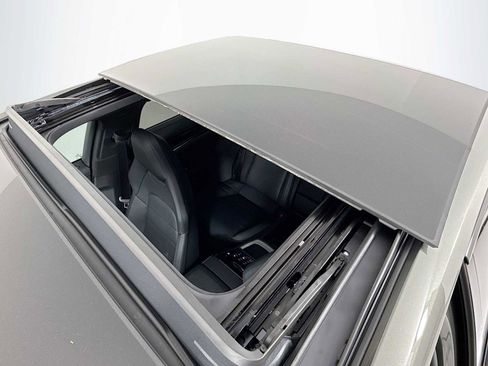 New 2026 Porsche Panamera image 22