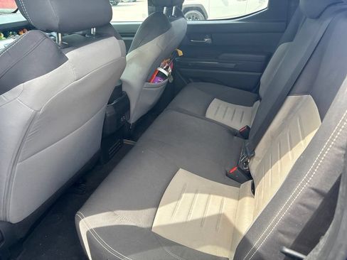Used 2025 Toyota Tacoma TRD Sport RWD image 6