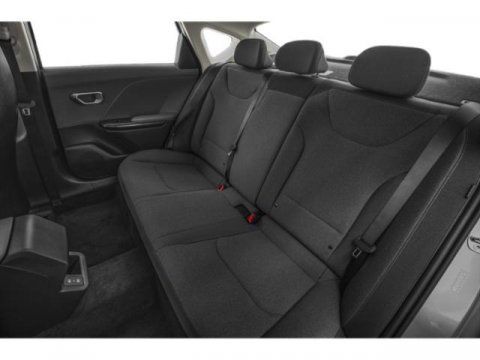 Certified 2025 Kia K4 FWD image 15