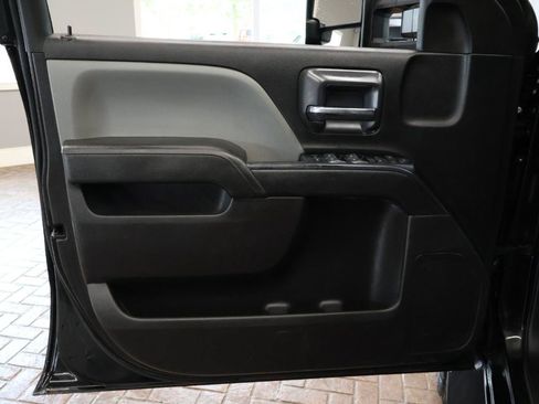Used 2019 Chevrolet Silverado 2500 W/T w/ WT Convenience Package AWD/4WD image 16