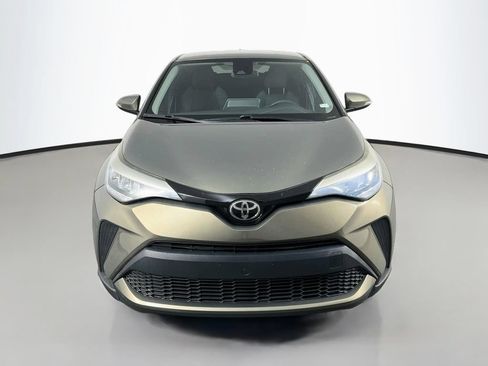 Used 2021 Toyota C-HR LE FWD image 3