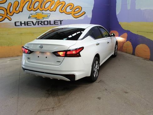 Used 2023 Nissan Altima 2.5 S image 8