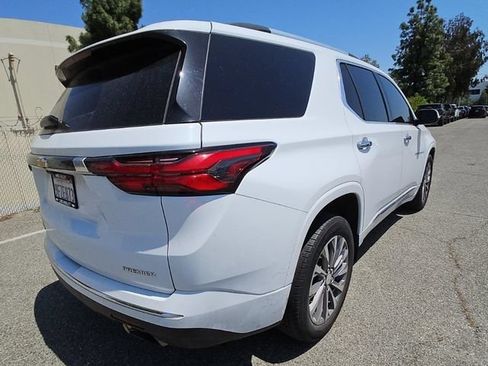 Used 2023 Chevrolet Traverse Premier AWD/4WD image 5