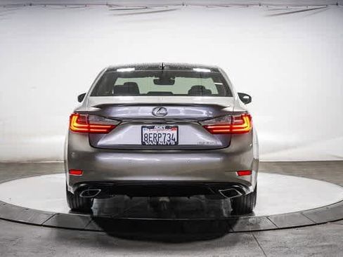 Used 2018 Lexus ES 350 w/ Luxury Package w/Wood Trim image 3