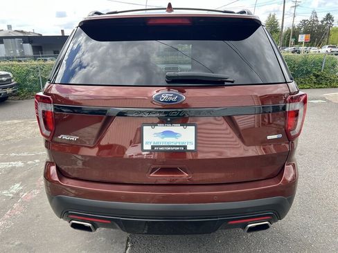 Used 2016 Ford Explorer Sport AWD/4WD image 4