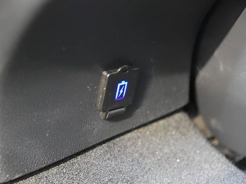 Used 2024 Toyota Camry LE w/ Convenience Package image 34