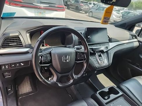 Used 2025 Honda Odyssey Sport-L image 6