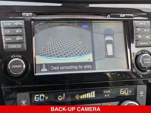 Used 2017 Nissan Rogue SL w/ SL Premium Package AWD/4WD image 26
