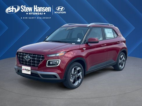 New 2025 Hyundai Venue Limited image 1