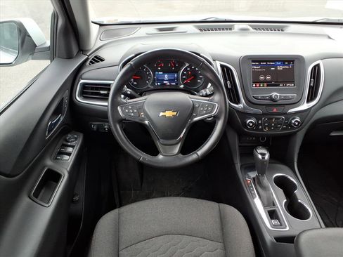 Used 2021 Chevrolet Equinox LT image 7