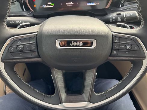 Used 2024 Jeep Grand Cherokee Limited 4xe w/ Luxury Tech Group II image 18