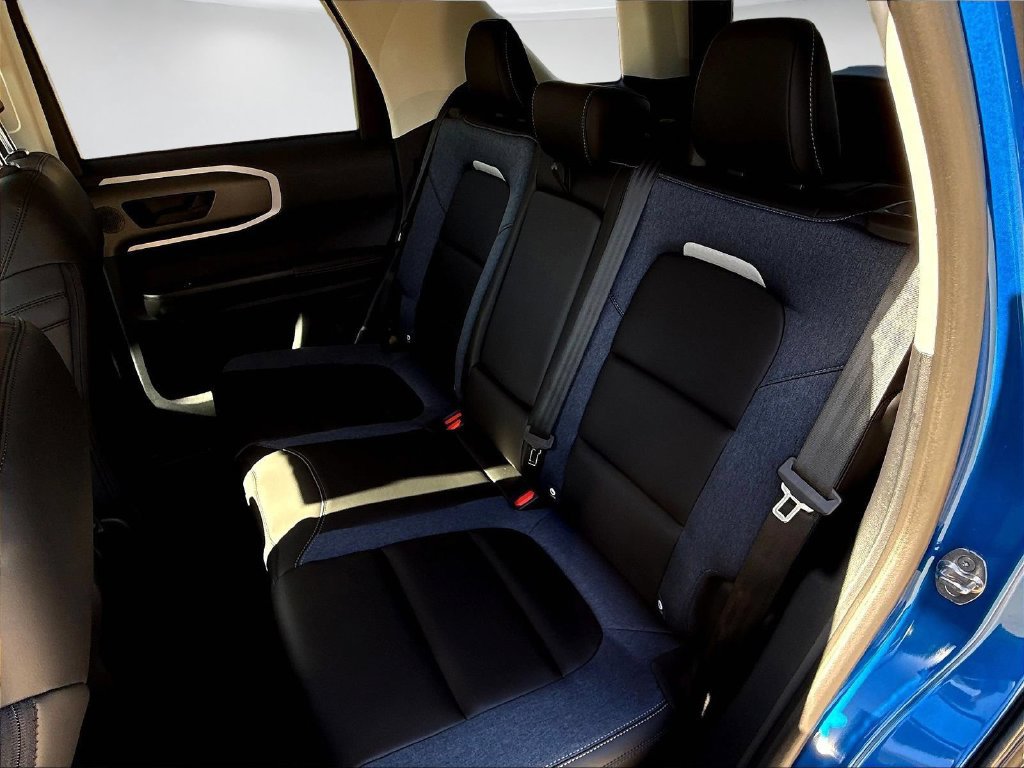 New 2026 Ford Bronco Sport Outer Banks w/ Outer Banks Tech Package+ AWD/4WD image 12