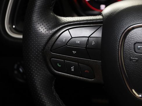 Used 2022 Dodge Challenger R/T w/ Blacktop Package image 38