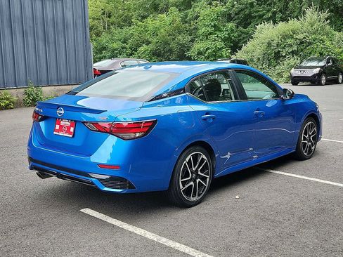 Certified 2024 Nissan Sentra SR image 4