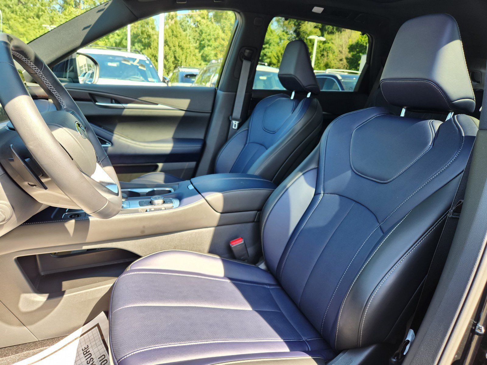 Certified 2026 INFINITI QX60 Sport AWD/4WD image 10