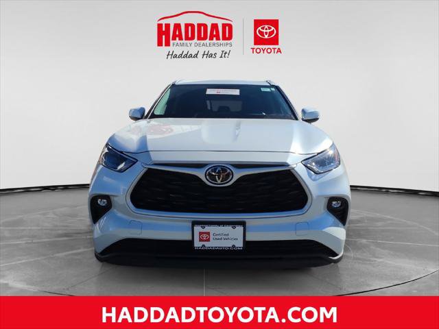 Certified 2026 Toyota Highlander XLE AWD/4WD image 9