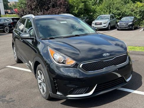 Used 2018 Kia Niro LX FWD image 4