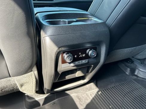 Used 2026 Buick Enclave Sport Touring w/ Super Cruise Package AWD/4WD image 25