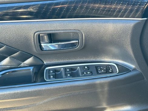 Used 2021 Mitsubishi Outlander GT image 37
