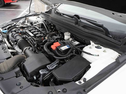 Used 2019 Honda Accord Sport image 32