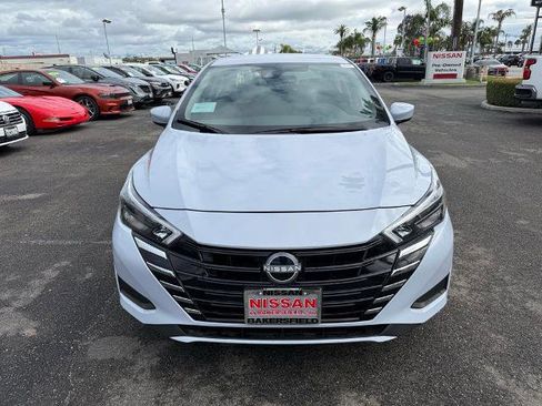 New 2025 Nissan Versa SV w/ Trunk Package image 2