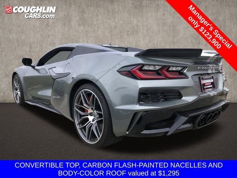 Certified 2023 Chevrolet Corvette Z06 w/ Chrome Exterior Badge Package image 5