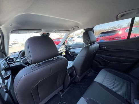 New 2026 Chevrolet Trax LT w/ Driver Confidence Package image 20