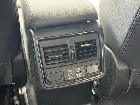 Certified 2025 Subaru Forester Limited AWD/4WD image 26