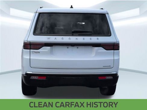 Used 2024 Jeep Wagoneer Series II w/ Flexible Seating Group image 4