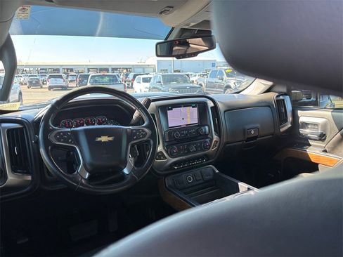Used 2018 Chevrolet Silverado 3500 LTZ w/ Duramax Plus Package image 27