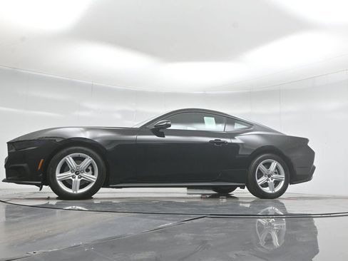 New 2026 Ford Mustang Coupe image 7