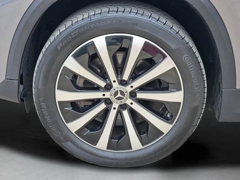 Certified 2023 Mercedes-Benz GLA 250 4MATIC image 24