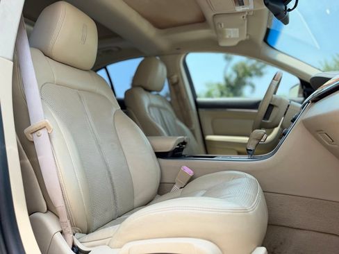 Used 2009 Lincoln MKS FWD image 18