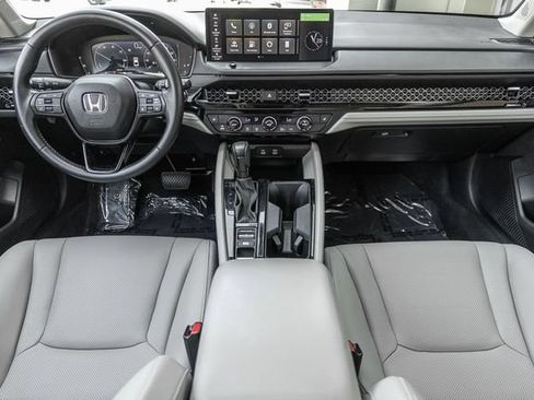 Used 2024 Honda Accord EX-L image 8