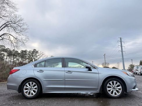 Used 2017 Subaru Legacy 2.5i Premium w/ Moonroof Package image 6