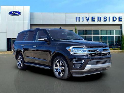 Used 2024 Ford Expedition Limited image 1