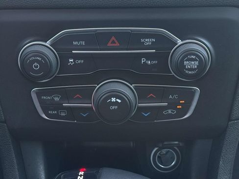 Used 2023 Dodge Charger SXT w/ Blacktop Package RWD image 14