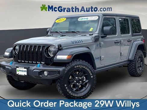 Used 2023 Jeep Wrangler Unlimited w/ Cold Weather Group AWD/4WD image 3
