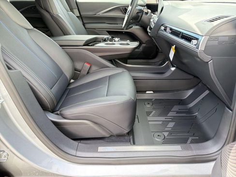 New 2026 Cadillac Lyriq Sport w/ LPO, Floor Liner Package RWD image 31