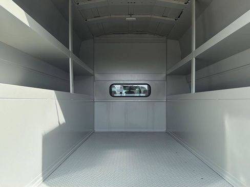 New 2026 Ford F550 4x4 Crew Cab image 40