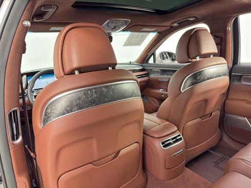 Used 2024 Genesis G90 3.5T image 52