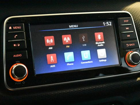 New 2025 Nissan Kicks Play S FWD image 8