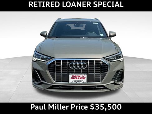 Used 2025 Audi Q3 2.0T Premium w/ Convenience Package AWD/4WD image 2